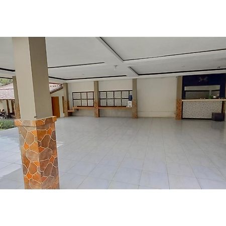 Hotel Sri Indrawati Puncak Mitra Reddoorz 茂物 外观 照片
